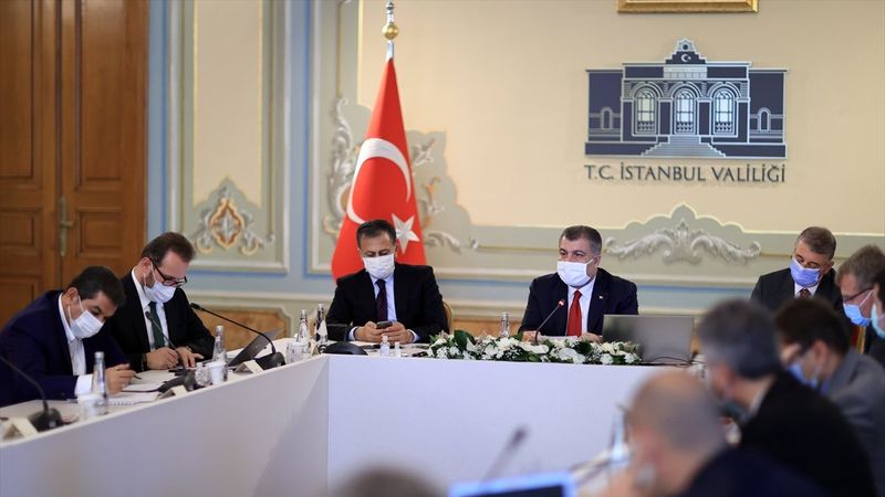 Sağlık Bakanı Fahrettin Koca: İstanbul'da 28 ilçede vaka artışı yüzde 50'nin üzerinde
