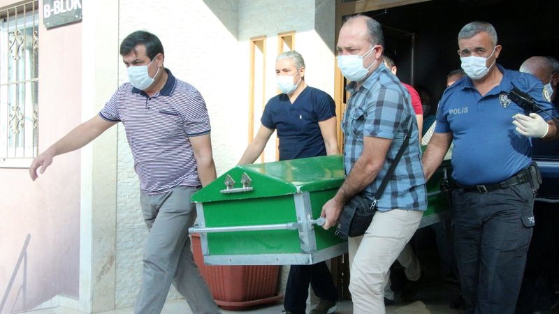 Adana'da 17 yaşında kalp krizinden öldü