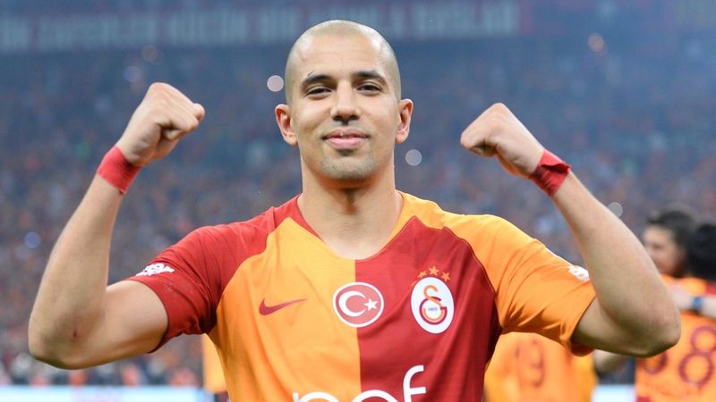 Sofiane Feghouli: Benlamri futbola odaklanırsa başarılı olur
