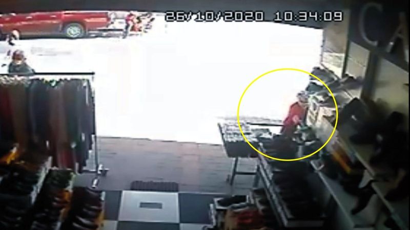 Osmangazi'de ayakkabı hırsızlığı kamerada