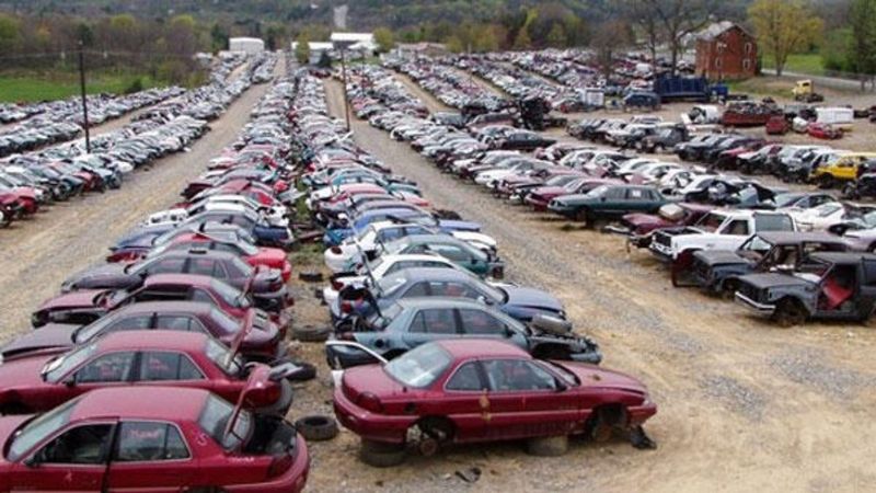 Afrika, gelişmiş ülkelerin araç çöplüğüne dönüşüyor