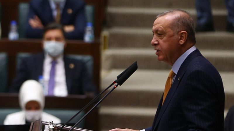 Cumhurbaşkanı Erdoğan: Teröristler sınırdan uzaklaşmazsa yeniden harekete geçeriz