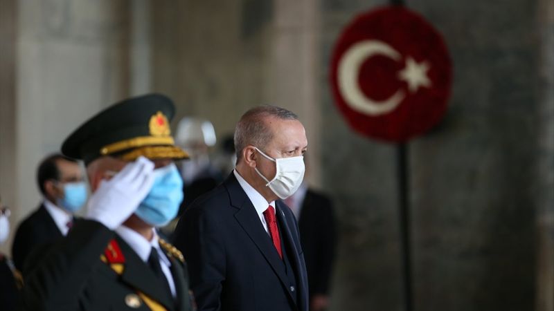 Cumhuriyet'in 97. yıl dönümünde devlet erkanı Anıtkabir'de