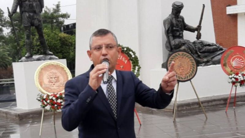 CHP'li Özgür Özel: İzmir Marşı okununca yağmur durdu