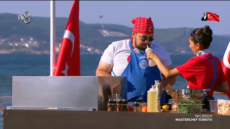 MasterChef'te Eray'ın burnuna sirke kaçtı