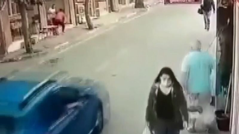 Bursa'da kediyi ezerek öldürdü: Arkasına bile bakmadı