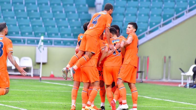 Başakşehir, Konyaspor'u yenerek çıkışını sürdürdü