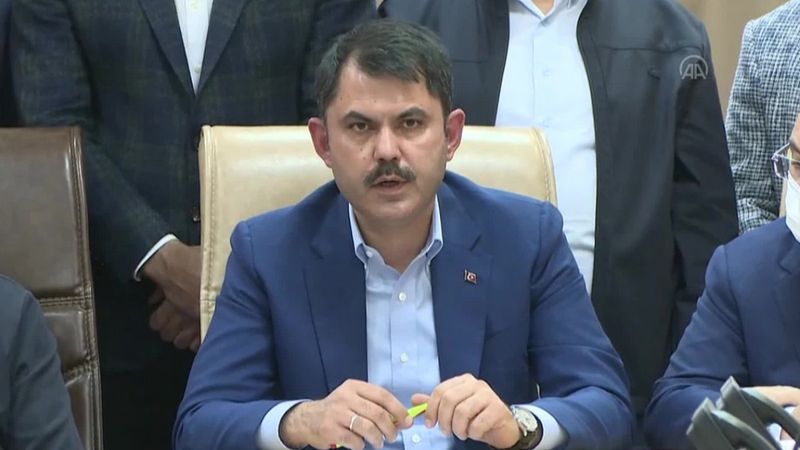 Murat Kurum: Depremzede vatandaşlarımıza 30 bin lira eşya yardımı yapacağız