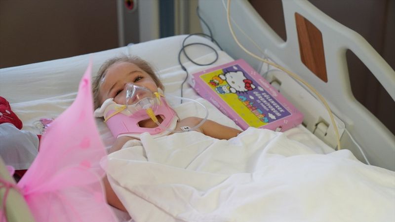 Elif'in hastanedeki ilk görüntüleri