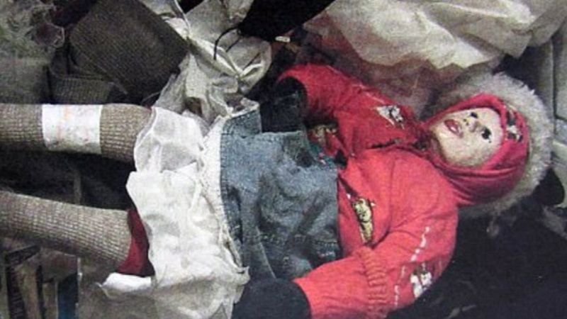 Rusya’da kız çocuklarının cesetlerini mumyalayan tarihçi mahkemeye çıktı