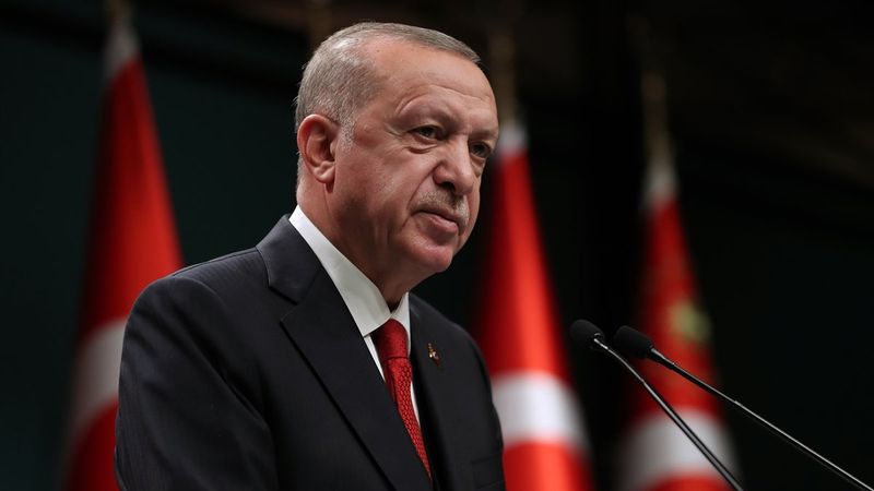 Erdoğan: Tüm iş yerleri 22.00'de kapanacak