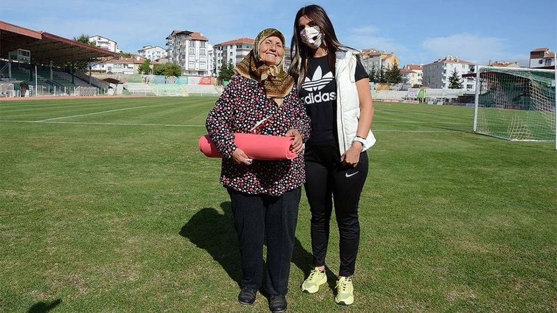 Hasibe nine, spor azmiyle gençlere örnek oluyor