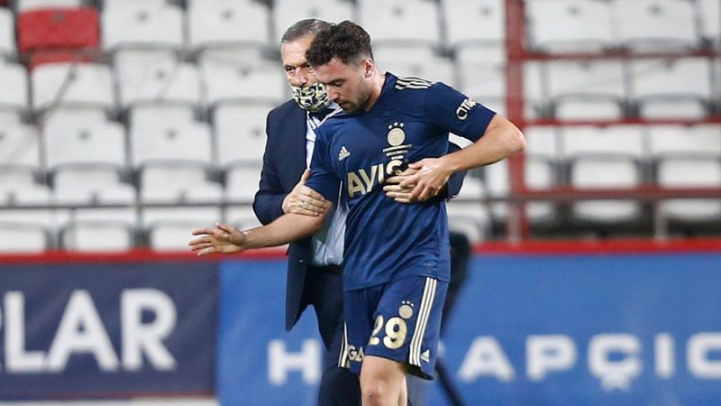 Sinan Gümüş: Hakeme bilerek omuz atmadım