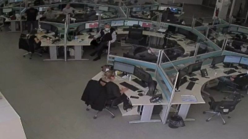 Depremde enkaz altında kalanlar ile 112 görevlileri arasındaki konuşmalar