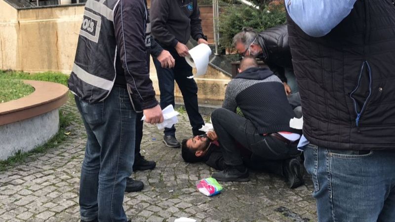 Bursa Adliyesi'nde çıkan bıçaklı kavgada 4 kişi yaralandı