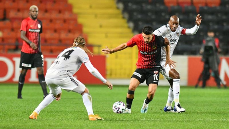 Gaziantep FK-Beşiktaş - CANLI SKOR