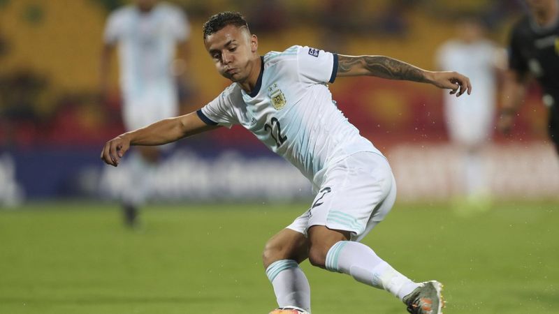 Galatasaray Agustin Urzi'yi istiyor