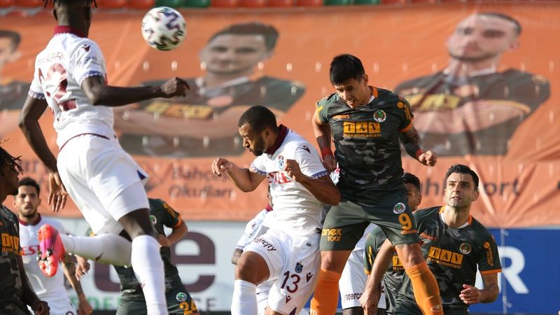 Alanyaspor ve Trabzonspor yenişemedi