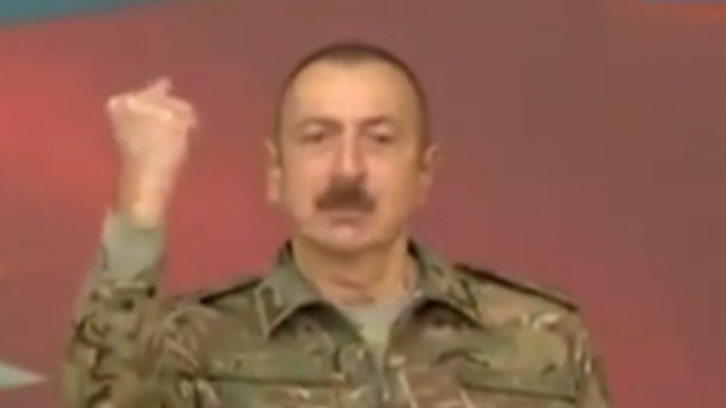 İlham Aliyev: Düşmanın başını eziyoruz