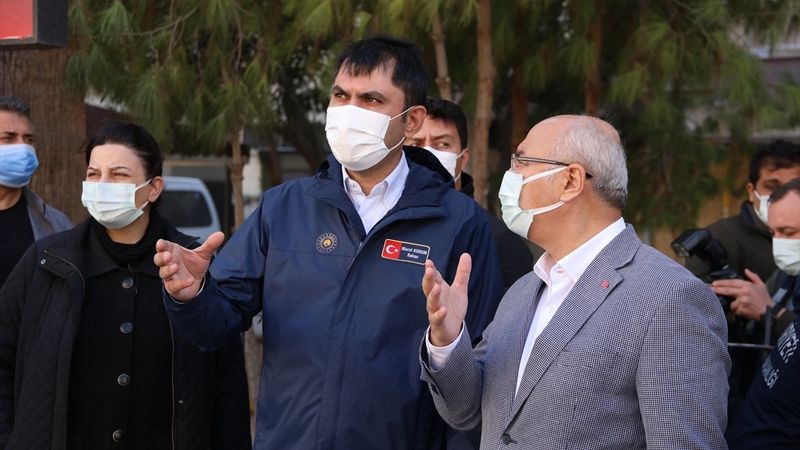 Murat Kurum: Bayraklı'da hasar tespit çalışmaları tamamlandı