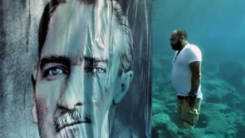 1999 depreminde bacaklarını kaybeden Ufuk'tan, su altında Atatürk'e saygı duruşu