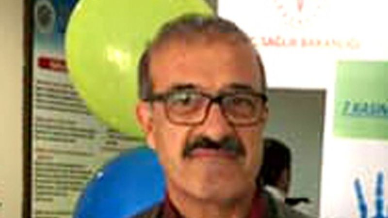 Balıkesir'de çalıştığı çiftliğin sahibini geç yemek getirdiği için vurdu