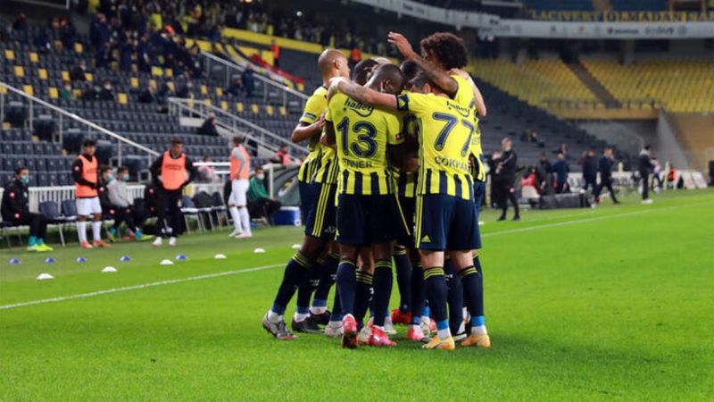 Fenerbahçe milli takımlara 11 futbolcu gönderdi