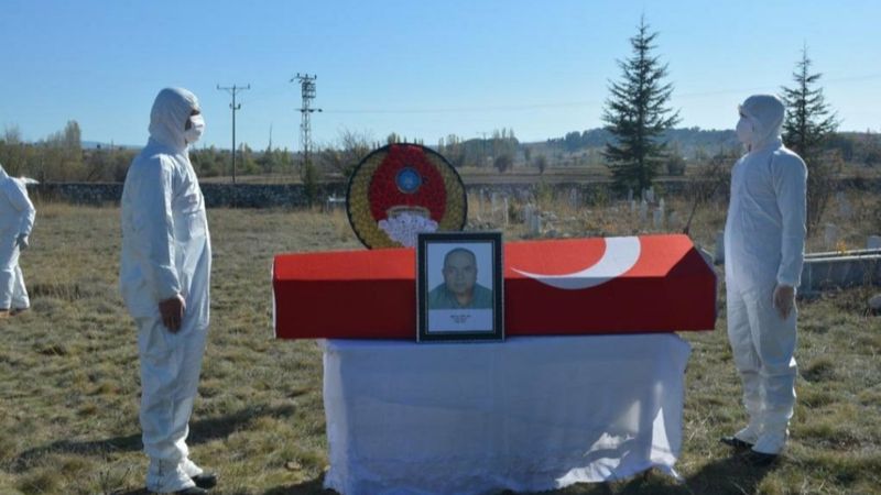 Kıbrıs gazisi Mehmet Arslan, koronavirüs sebebiyle hayatını kaybetti