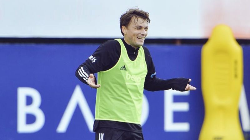 Adem Ljajic aşk acısını atlattı