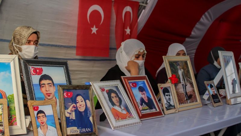 HDP önündeki ailelerin evlat nöbeti 436'ncı gününde