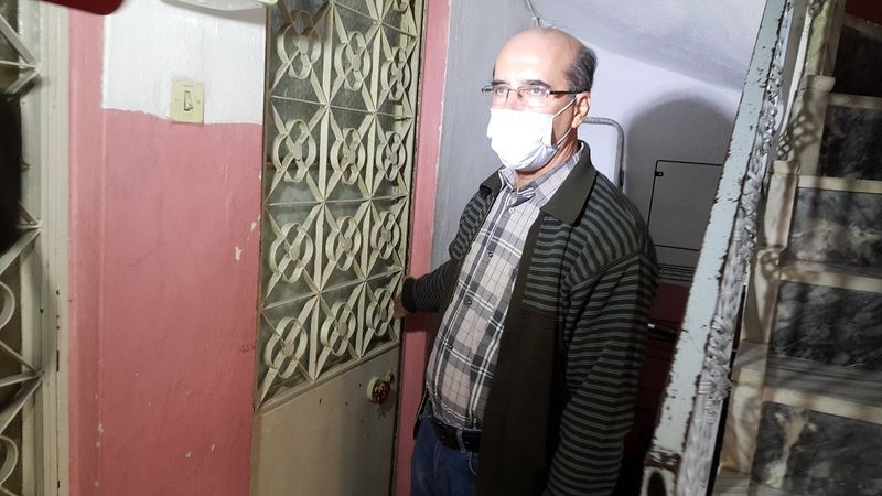 Bursa'da ev sahibi onaylamadan kiraya yerleştiği evden çıkmıyor