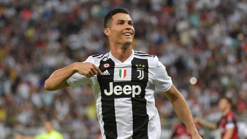 Manchester United, Ronaldo'ya talip oldu