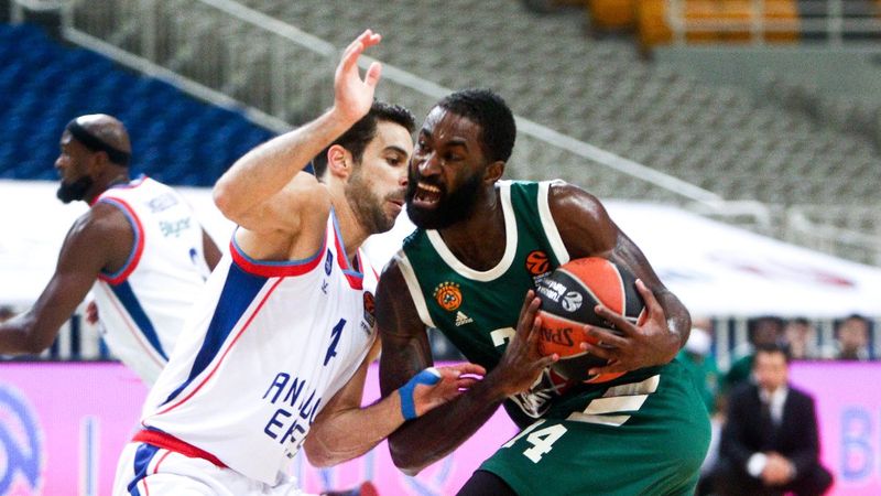 THY Euroleague'de Anadolu Efes, Panathinaikos'u 80-77 mağlup etti