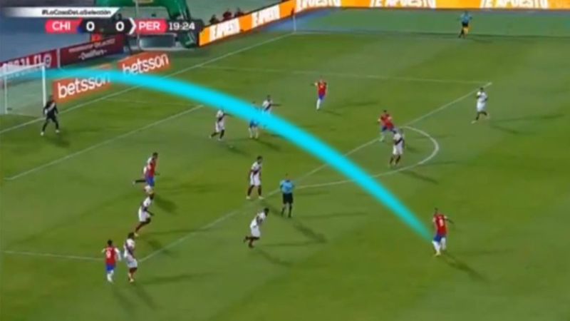 Arturo Vidal, Peru'ya muazzam bir gol attı