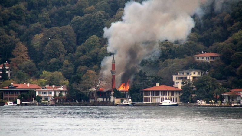 Ahmet Misbah Demircan: Vaniköy Camii'nin orjinal halini, kısa süre önce belgeledik