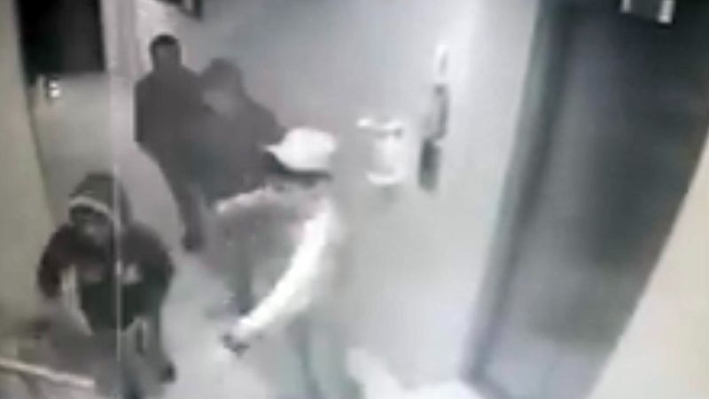 Bursa'da kadınlar ayakkabı, çocuklar bisiklet çaldı