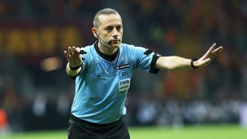 Cüneyt Çakır, Çekya-Slovakya maçını yönetecek