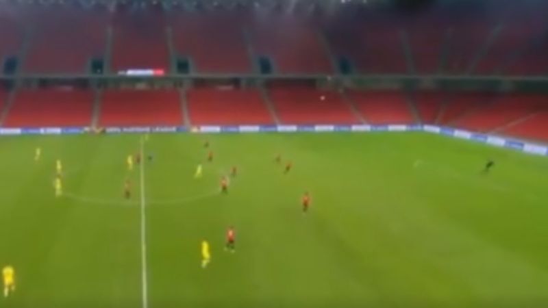 Aybol Abiken santradan gol attı