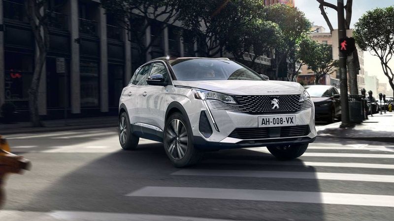 Makyajlı Peugeot 3008 Türkiye'de satışta: İşte fiyatı