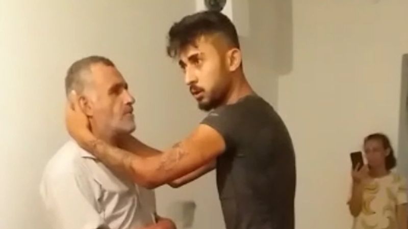 Burdur'da seyyar satıcıyı döven gruptan 1 kişi tutuklandı