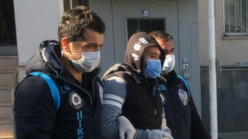 Kayseri'de 21 araçtan hırsızlık yaptı, yakalanınca pişkinliğiyle şaşırttı