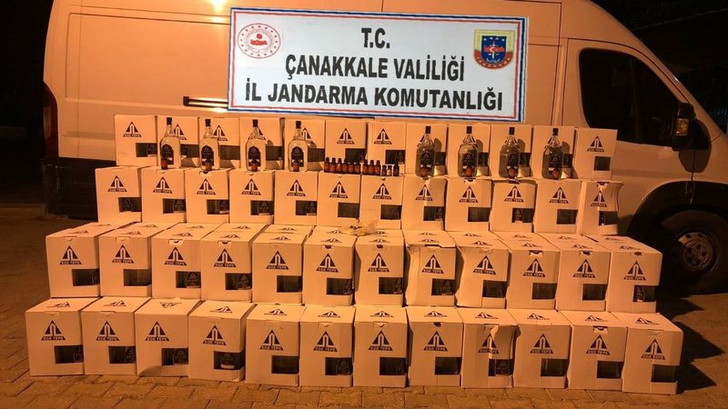 Çanakkale'de sahte içki operasyonu: 2 gözaltı