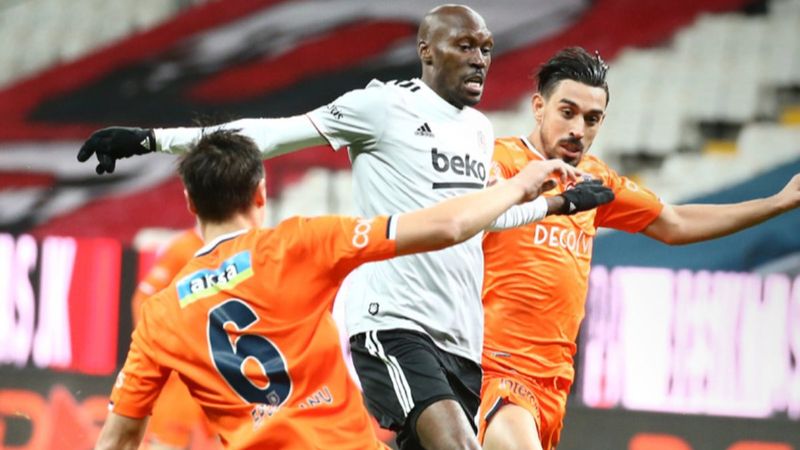 Beşiktaş-Başakşehir - CANLI SKOR