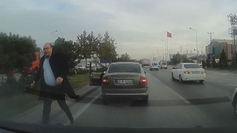 Konya'da levyeli trafik magandası tutuklandı