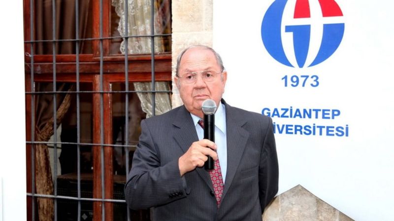 Asım Cenani hayatını kaybetti.