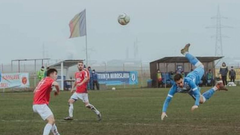 Robert Asavoaei akrep vuruşuyla gol attı