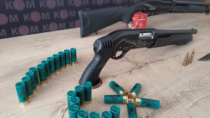 Kahramanmaraş'ta 4 şüpheli, silah kaçakçılığından gözaltına alındı