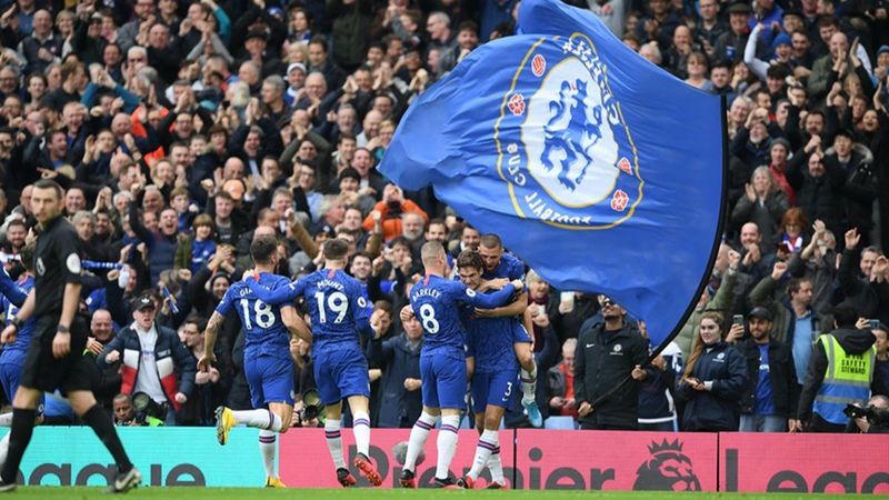 İngiltere'de statlara seyirci alınacak