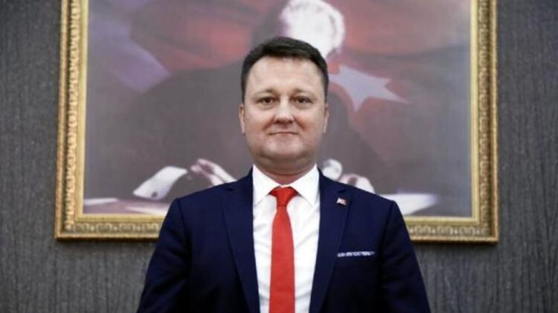 Serdar Aksoy kimdir? Menemen Belediye Başkanı Serdar Aksoy neden tutuklandı?