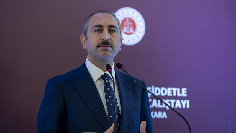 Abdulhamit Gül: Ticari gemimize yapılan müdahale yetkisiz ve hukuksuzdur
